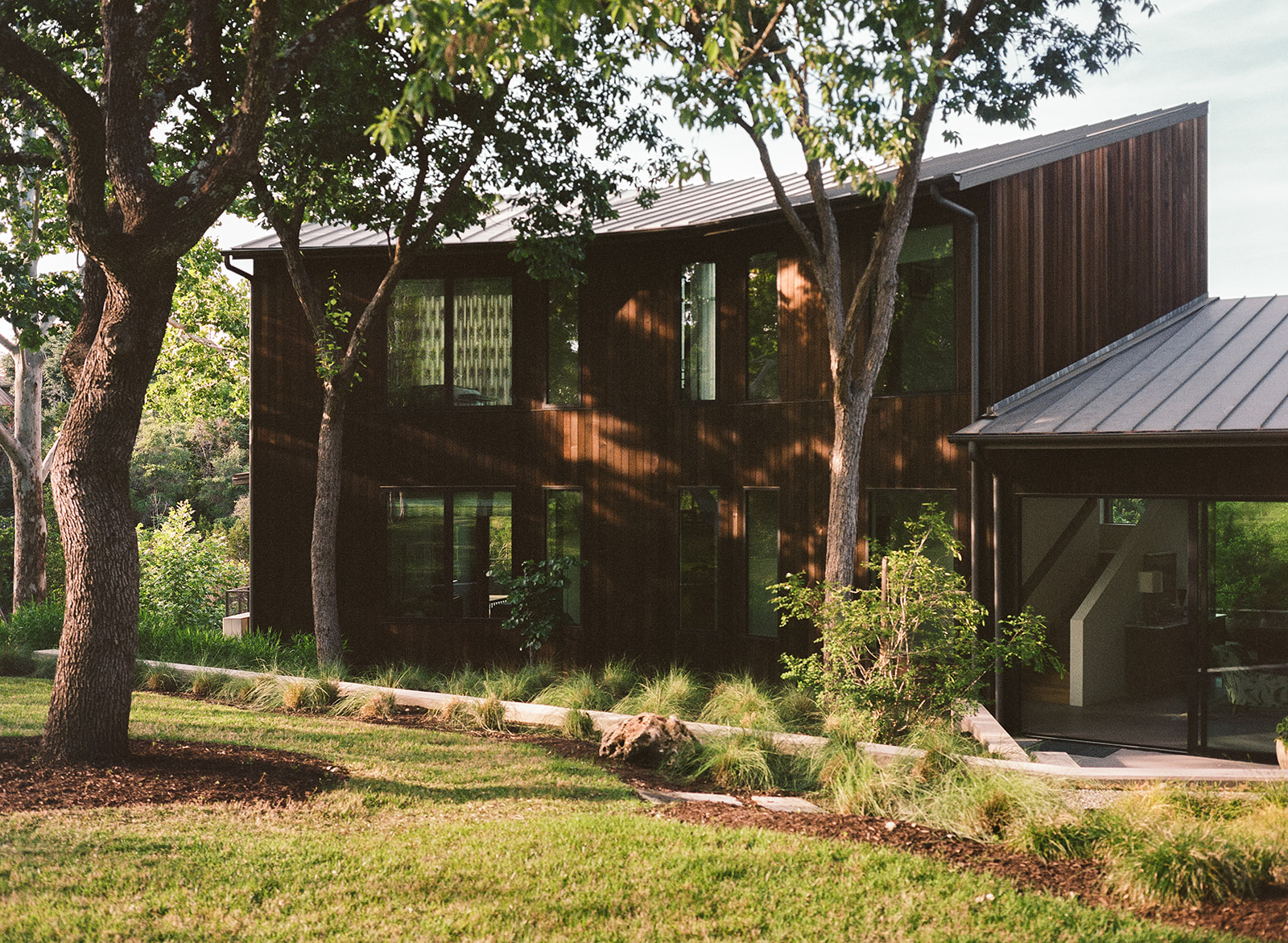 Sundown Parkway exterior lawn